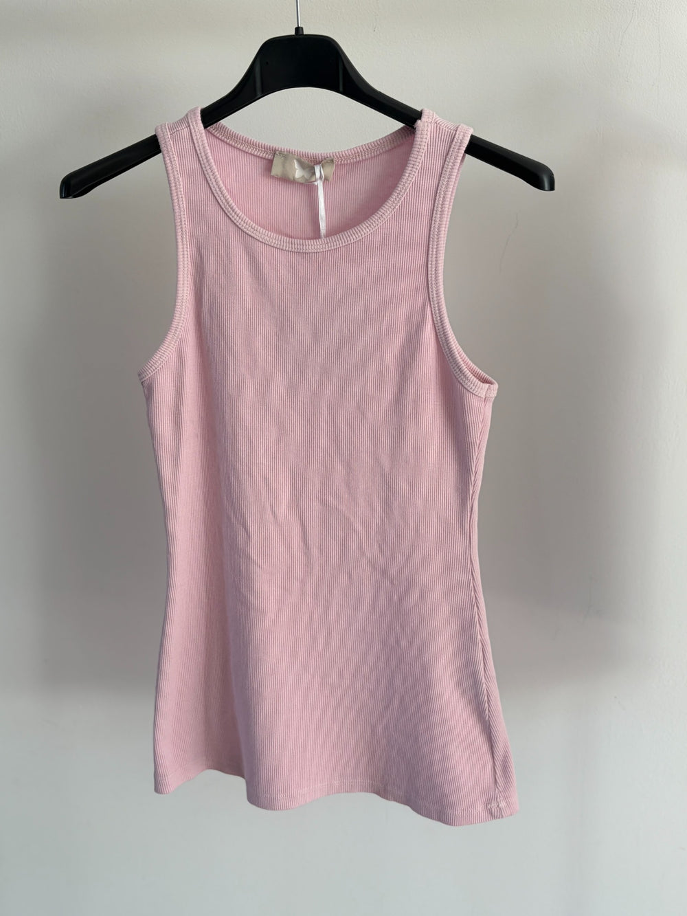 Ärmelloses Ripp-Top in Rosa mit Rundhalsausschnitt