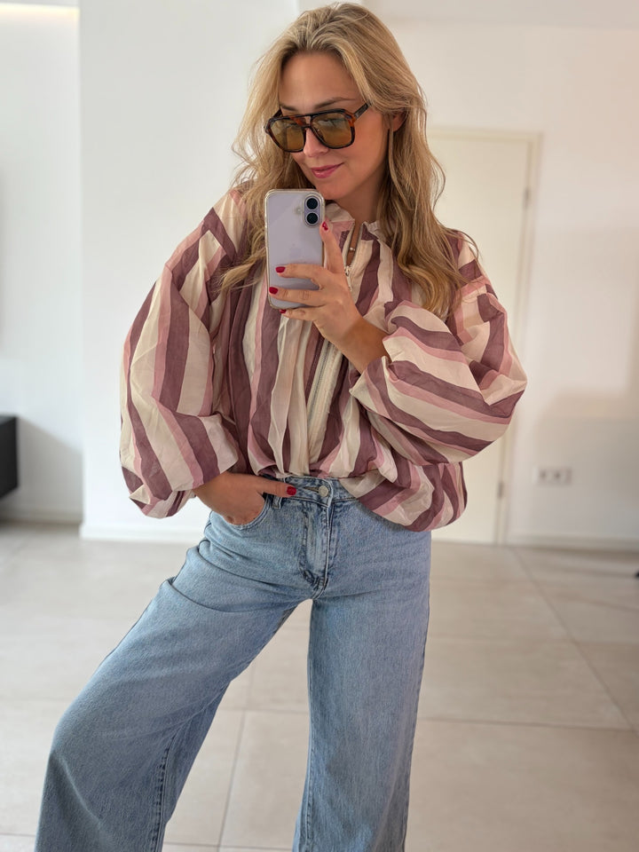 Leichte Streifenjacke in Rosa, Creme und Taupe – Vorderansicht