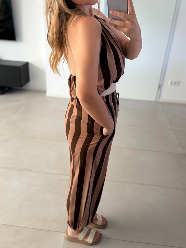Mocha Stripes Zweiteiler – Stoff und Schnitt