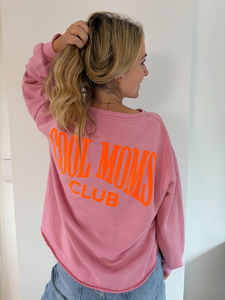 Oversize-Pullover in Altrosa mit großem orangefarbenem Cool Moms Club Rückenprint